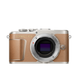 Olympus PEN E-PL9 Body brown incl. Charger + Battery