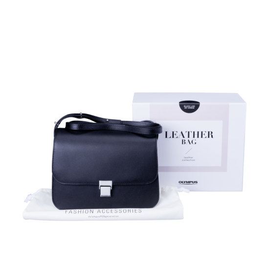 Olympus PEN  Shoulder Bag Black like my Dress
